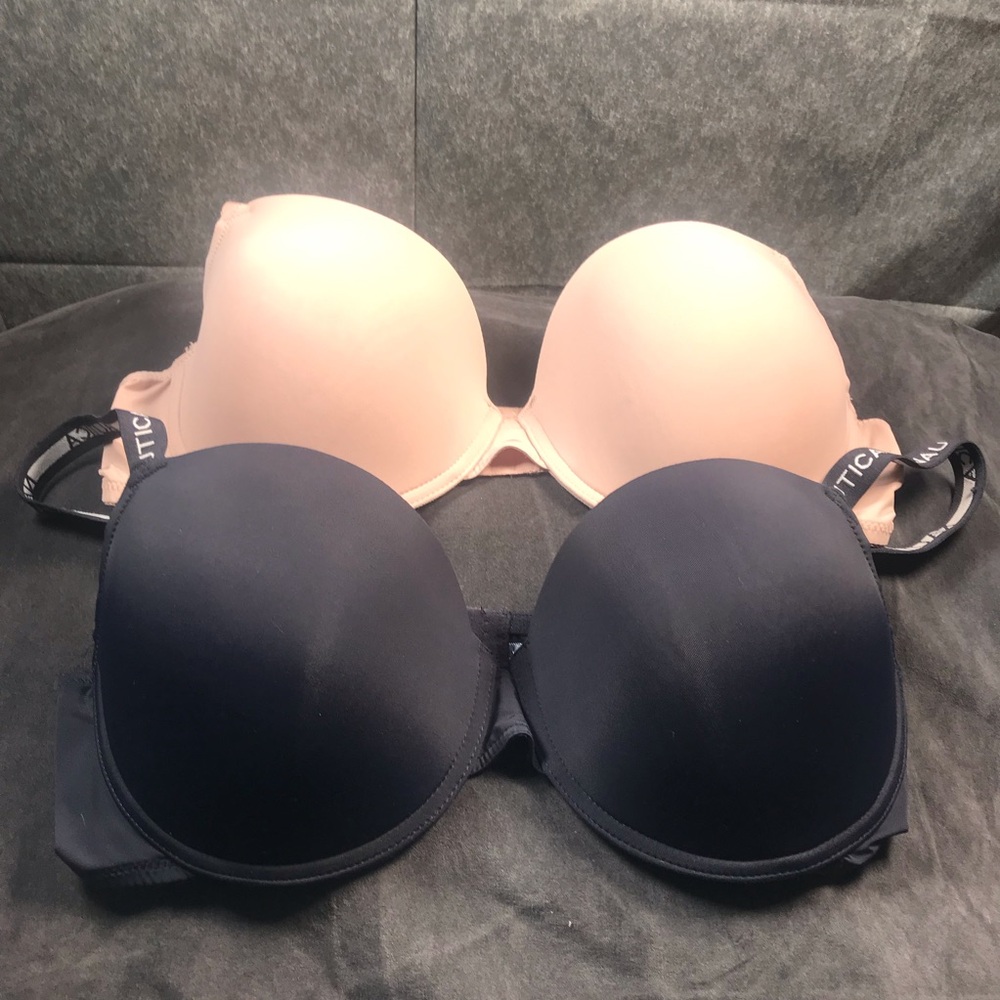 Nautica Seamless Molded Bra Lot of Two 42D Navy & Nude